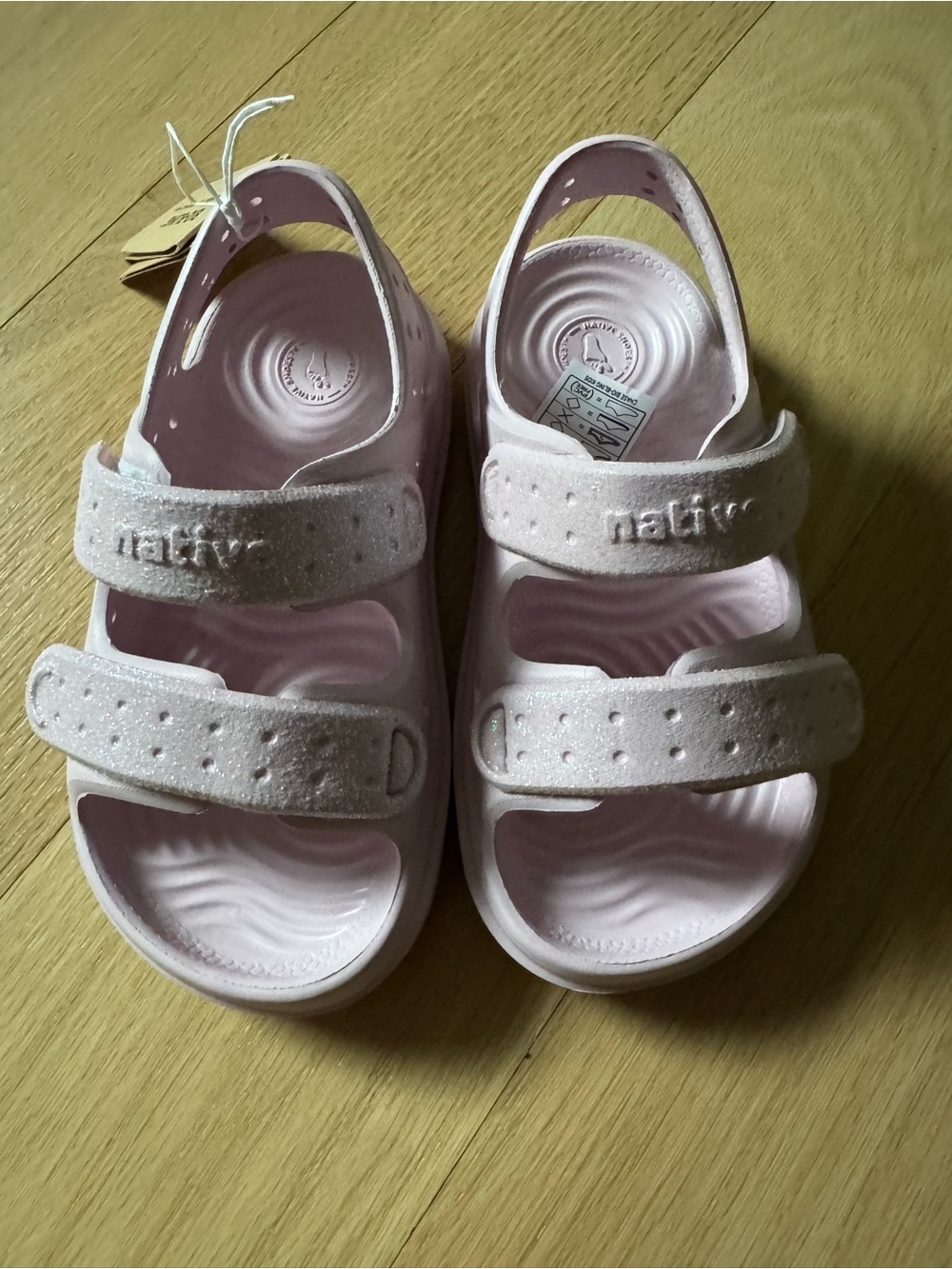 Native Kids Chase Bio-Bling Pale Pink Velcro Glitter Strap Sandals